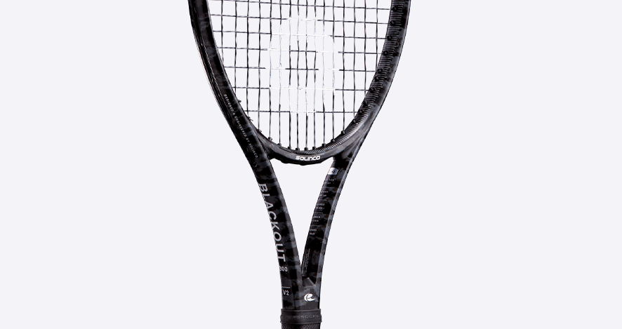 solinco blackout 300 極美品　実測値有り　ストリング張り立て solinco blackout 300 極美品 実測値有り ストリング張り立て